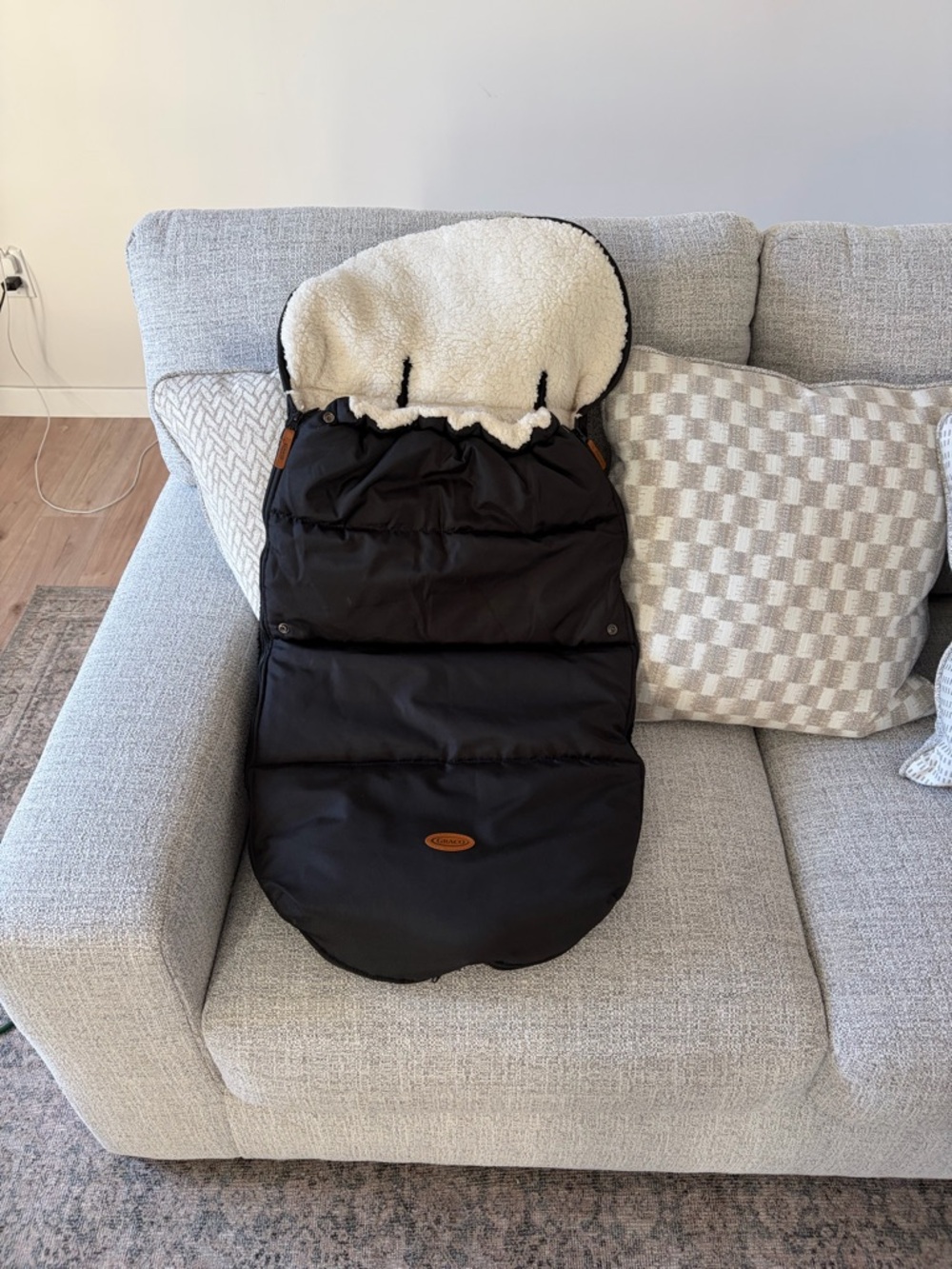 Kids Black Sherpa-Lined Footmuff - Cozy Stroller Sleeping Bag